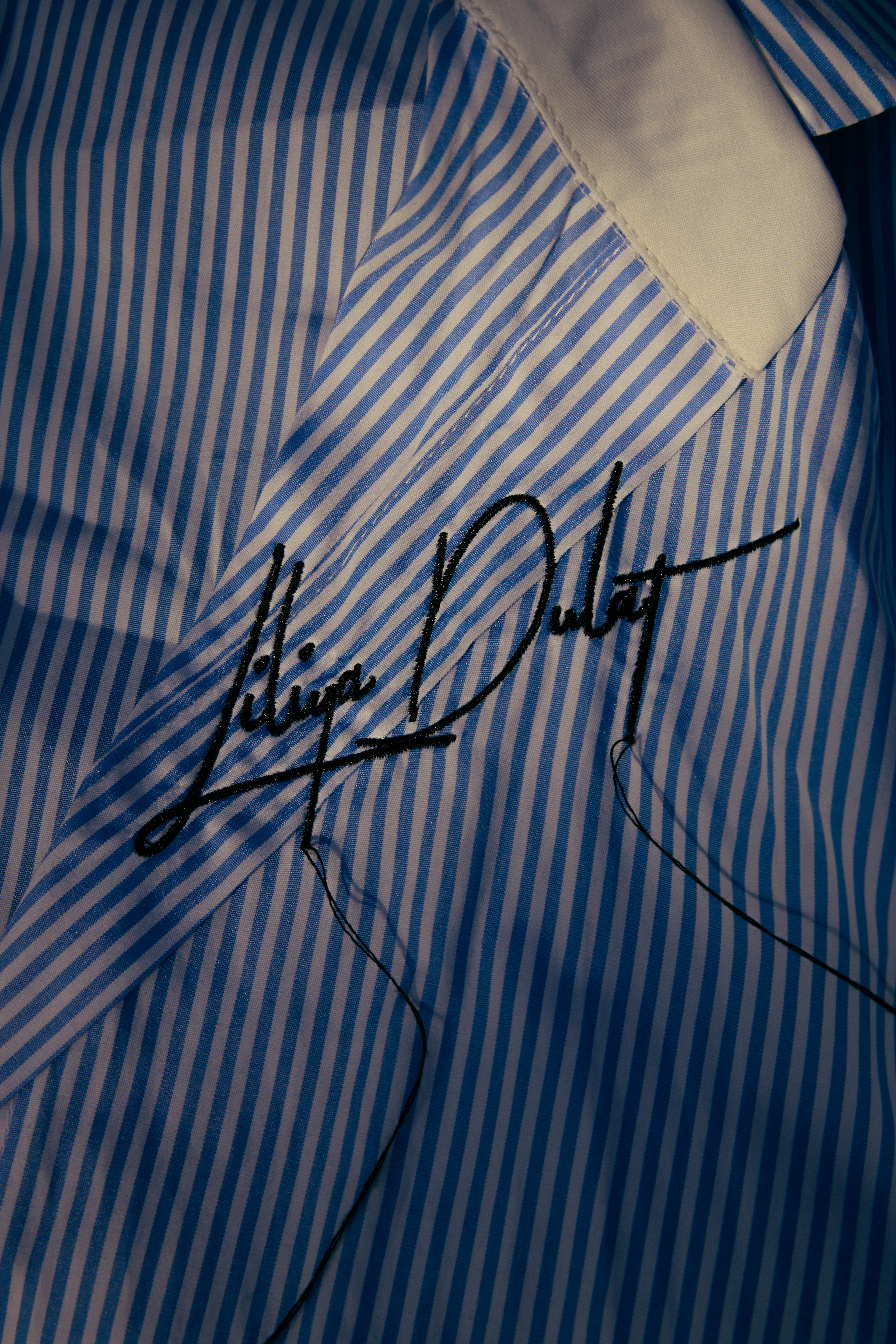 slider image slider_item_GAQmXg